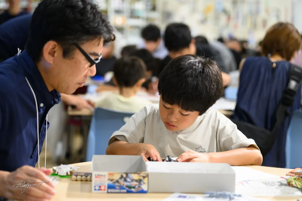 第5回「親子で楽しもう ミニ四駆 ものづくり体験＆レース」を開催しました　【こまきこども未来館】